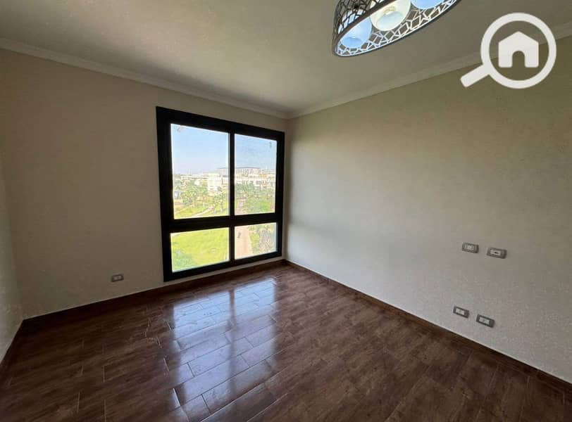 2 31aad3c7-8c30-40ff-8fd3-c9d6c161e943. jpeg