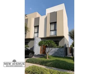 تاون هاوس 3 غرف نوم للبيع في مدينة الشروق، القاهرة - 3. jpg