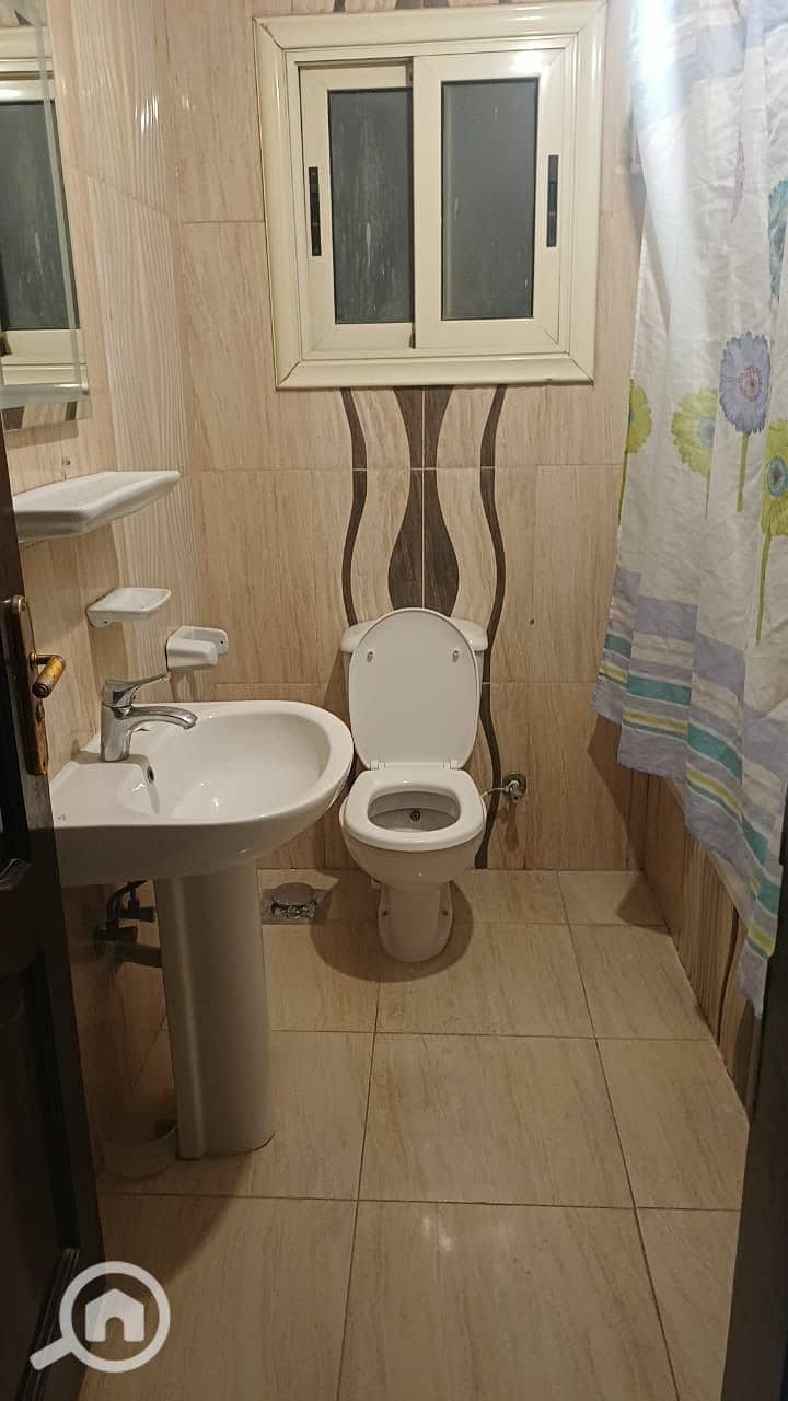 5 4841da1f-190d-4cd3-99bc-ffcb137dc20d. jpeg