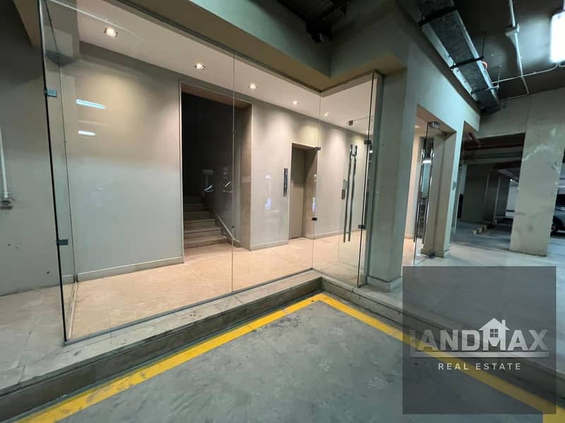 25 WhatsApp Image 2025-12-21 at 8.31. 21 PM (1). jpeg