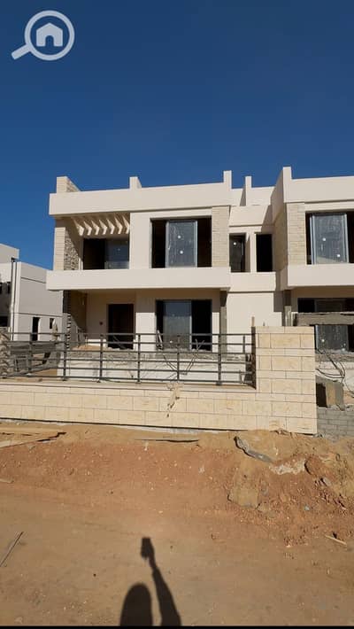 فیلا 4 غرف نوم للبيع في العاصمة الإدارية الجديدة، القاهرة - 77c4ba41-70d6-440e-8e92-b3c01f8b0ad7. jpg