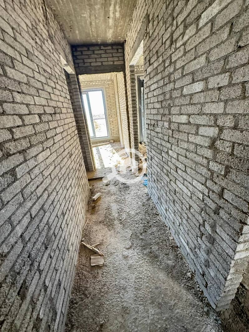 4 f616b5f1-fcd1-4a30-8a19-b7fab937b8db. jpg