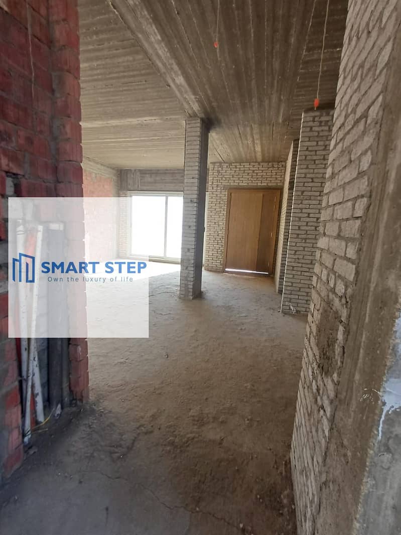 4 WhatsApp Image 2025-11-27 at 06.18. 05_cd7abac3. jpg