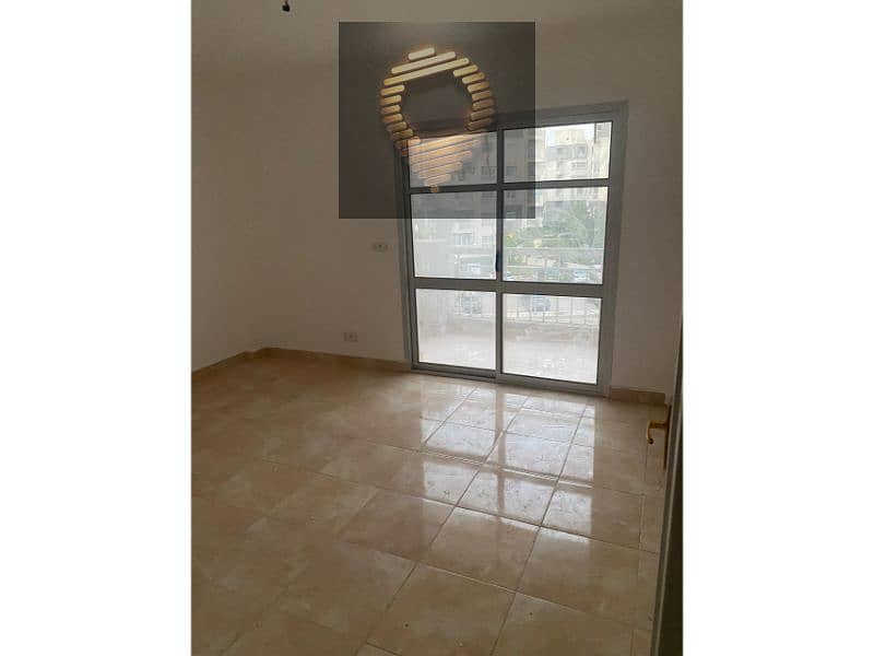 5 WhatsApp Image 2025-09-14 at 11.43. 23_864f7079. jpg