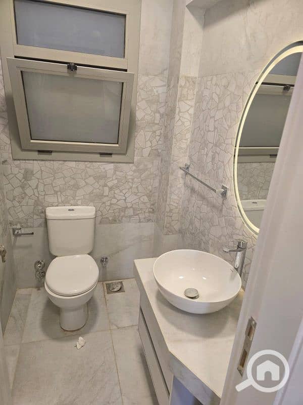 17 WhatsApp Image 2026-01-22 at 12.47. 21 PM (1). jpg