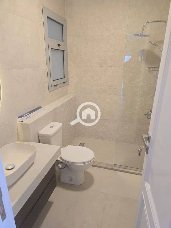 18 WhatsApp Image 2026-01-22 at 12.47. 21 PM (2). jpg