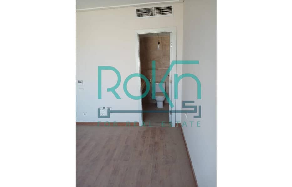 7 WhatsApp Image 2025-12-08 at 11.54. 22 (3). jpg