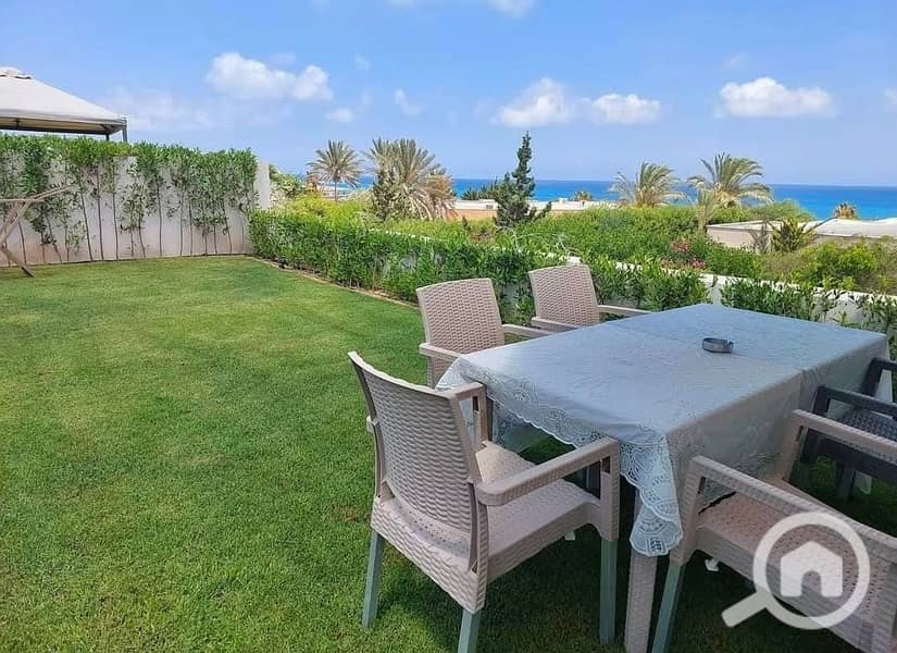 8 5efff12d-55cc-4795-96e1-deeafc8c9ded. jpeg