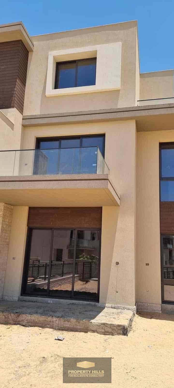 6 b5906ed5-f636-475b-bc18-ecf79f7b2337. jpg