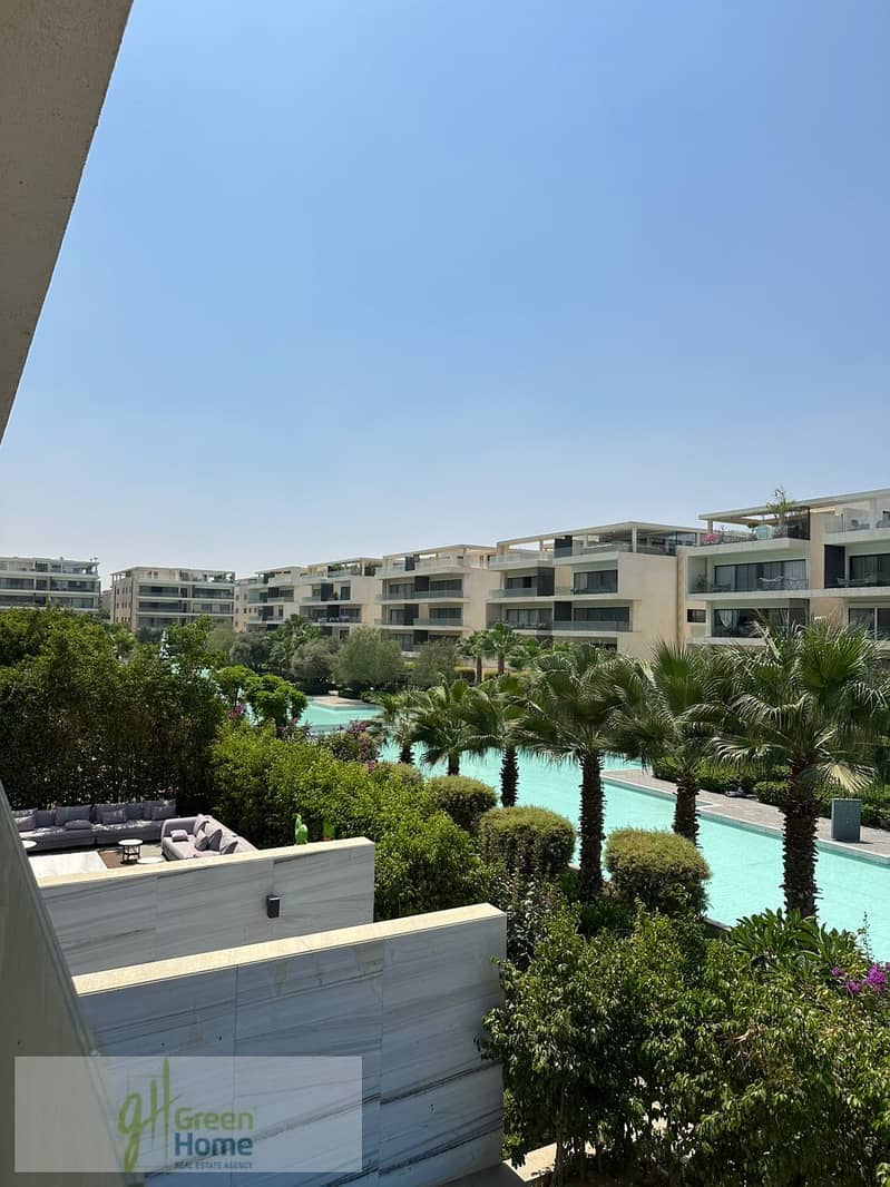 3 b8d8fde2-1eaa-43b4-a3b5-c1099532adb9. jpg