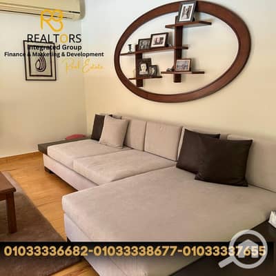 6 Bedroom Villa for Sale in 6th of October, Giza - 2. jpg