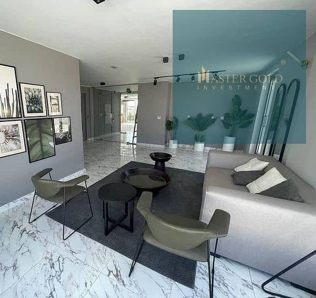 25 d605fe4b-b86c-4283-84f8-a952725bca2a. jpeg