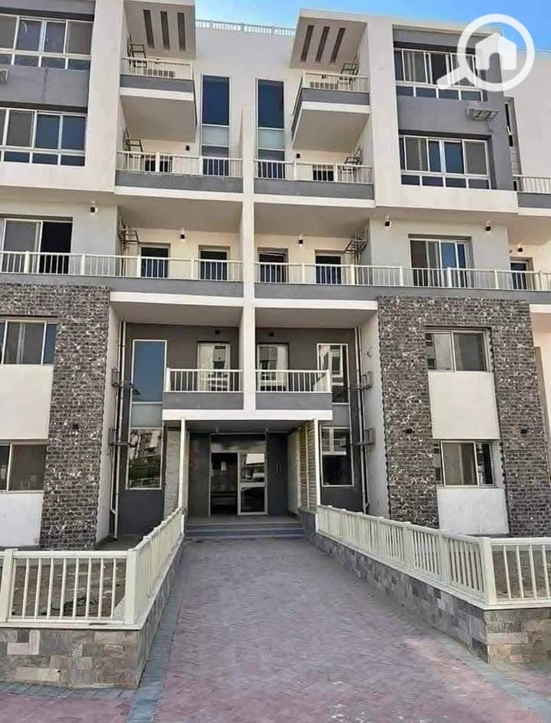 6 592882115_122277729800036081_3484815588250976154_n. jpg