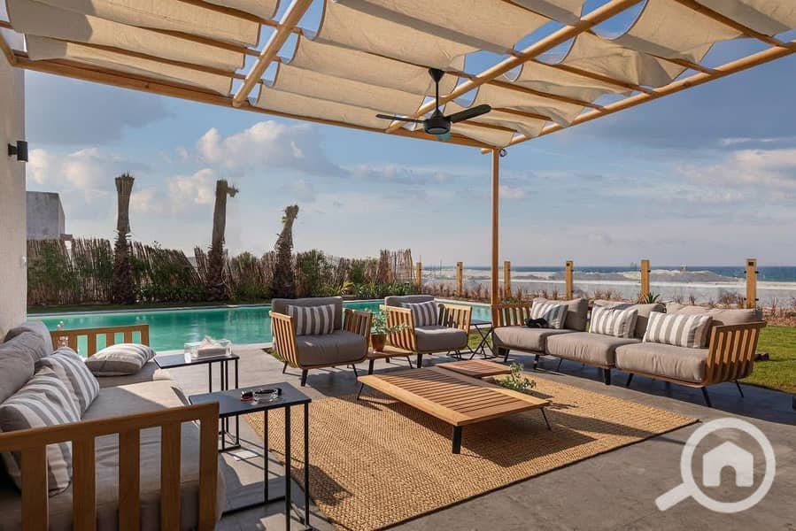 7 494432308_122181171032353583_6840235486427414353_n. jpg