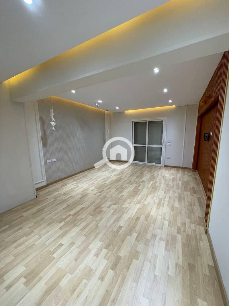 4 467ad497-6d2b-4ea0-b911-7409485fb8b2. jpeg