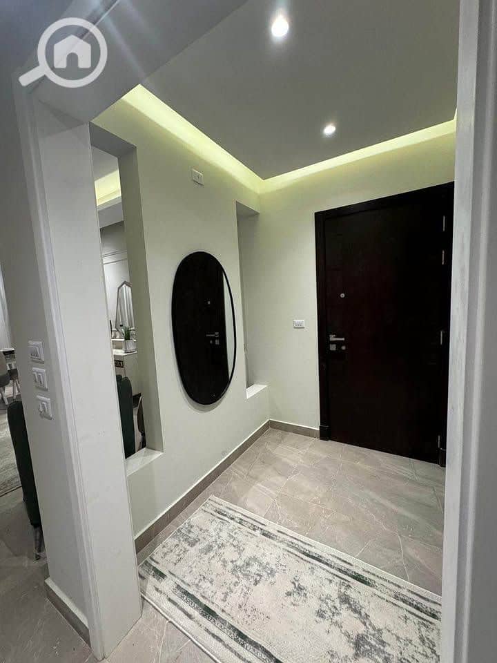 6 606536203_25557332540601836_9030634336175405566_n. jpg