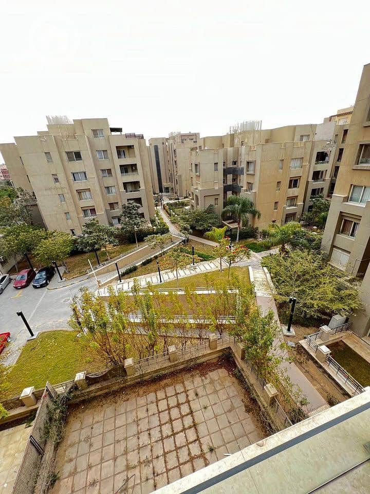 8 599939709_1613717519992918_5754531920397283196_n. jpg