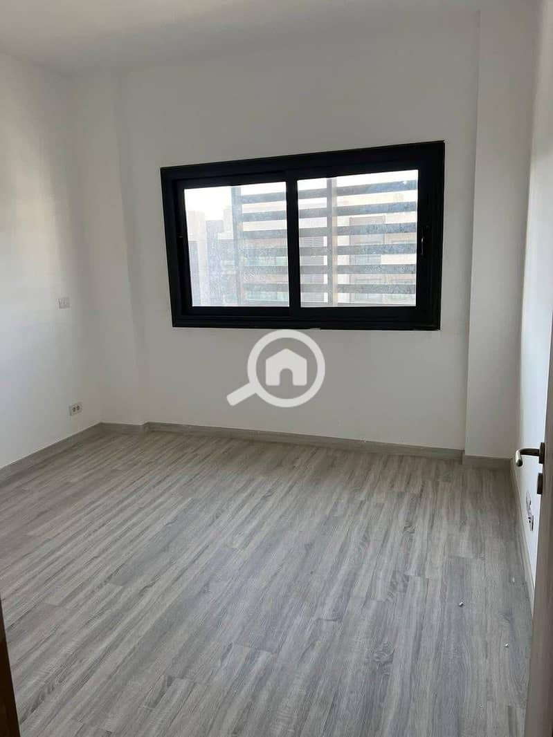 5 WhatsApp Image 2026-01-22 at 1.45. 53 PM. jpeg