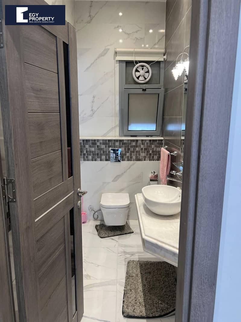 8 _files_WhatsApp Image 2025-09-22 at 11.31. 51 AM. jpeg