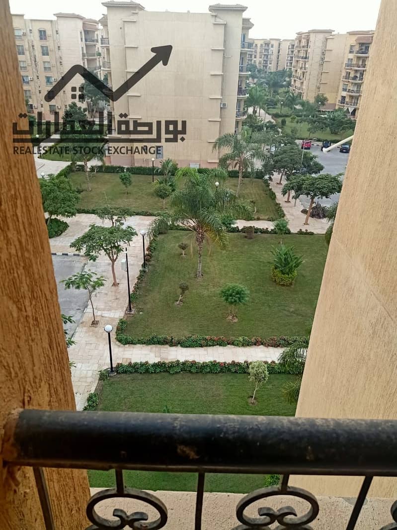 16 bba53d28-8254-40a0-bec1-b0e68e89f796. jpg