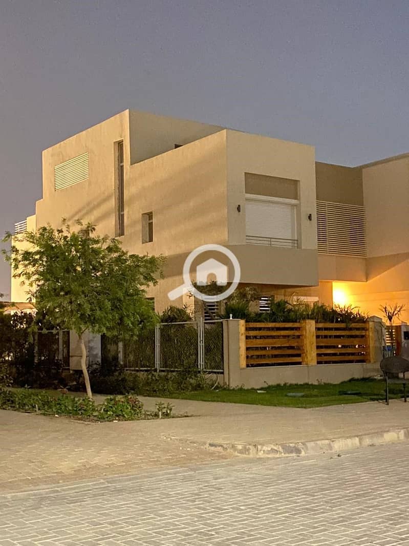 5 d62a7b95-a043-4fff-8fbd-30e5511ccb00. jpg