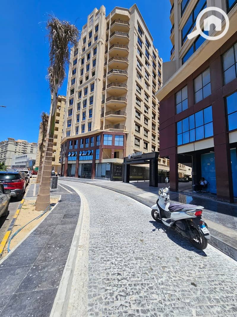 4 WhatsApp Image 2025-10-25 at 10.43. 50 AM (1). jpeg