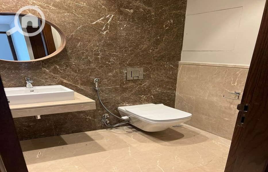 4 460402493_10227121140318558_6882703450305552042_n_1400x900. jpg