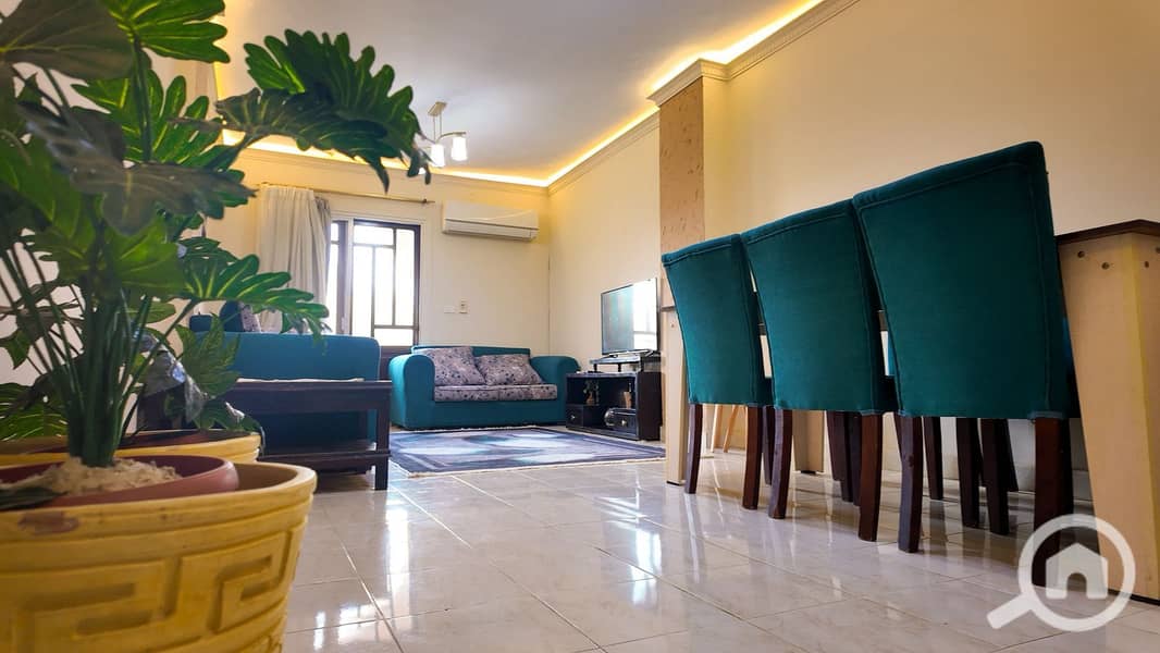 2 da1974a5-6caf-4319-8c5b-f6f7c6ba7a74. jpeg