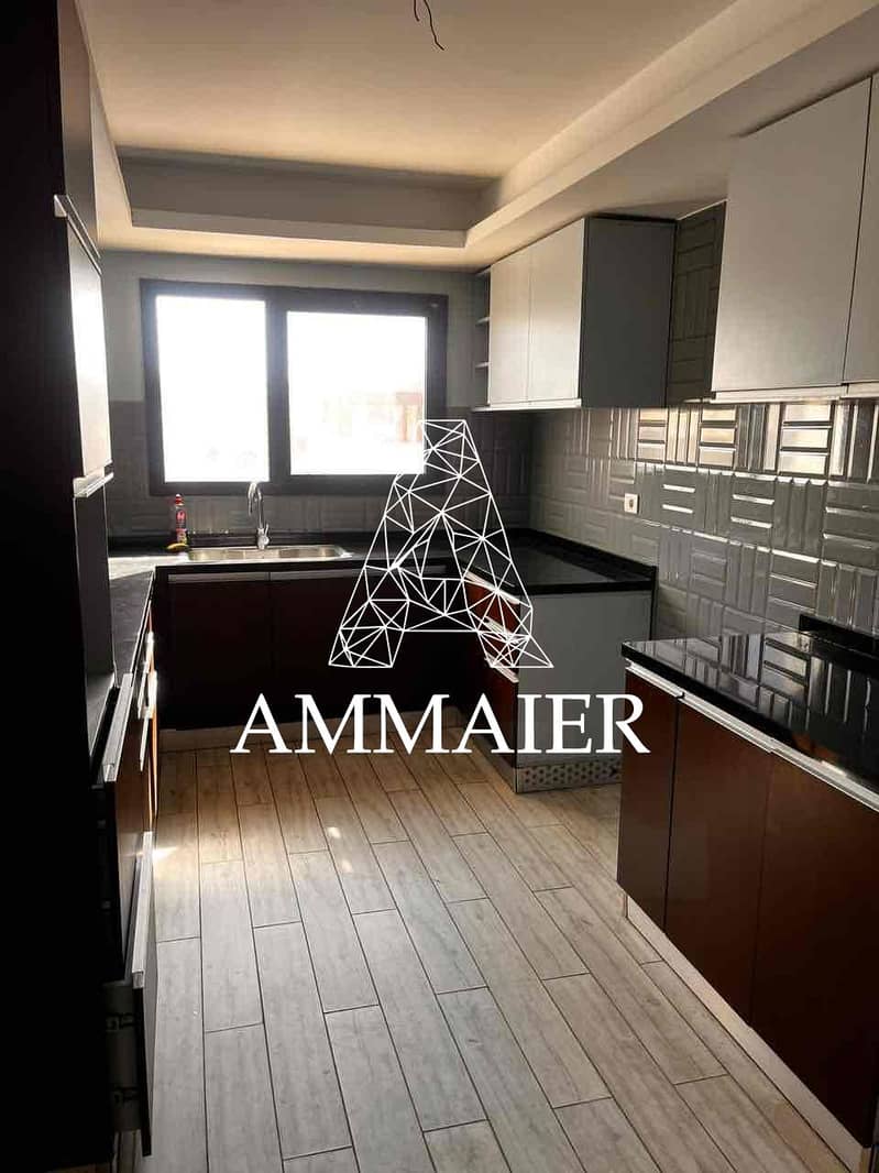 8 d900d92c-a95a-43df-8e10-c9fe383bf105. jpg