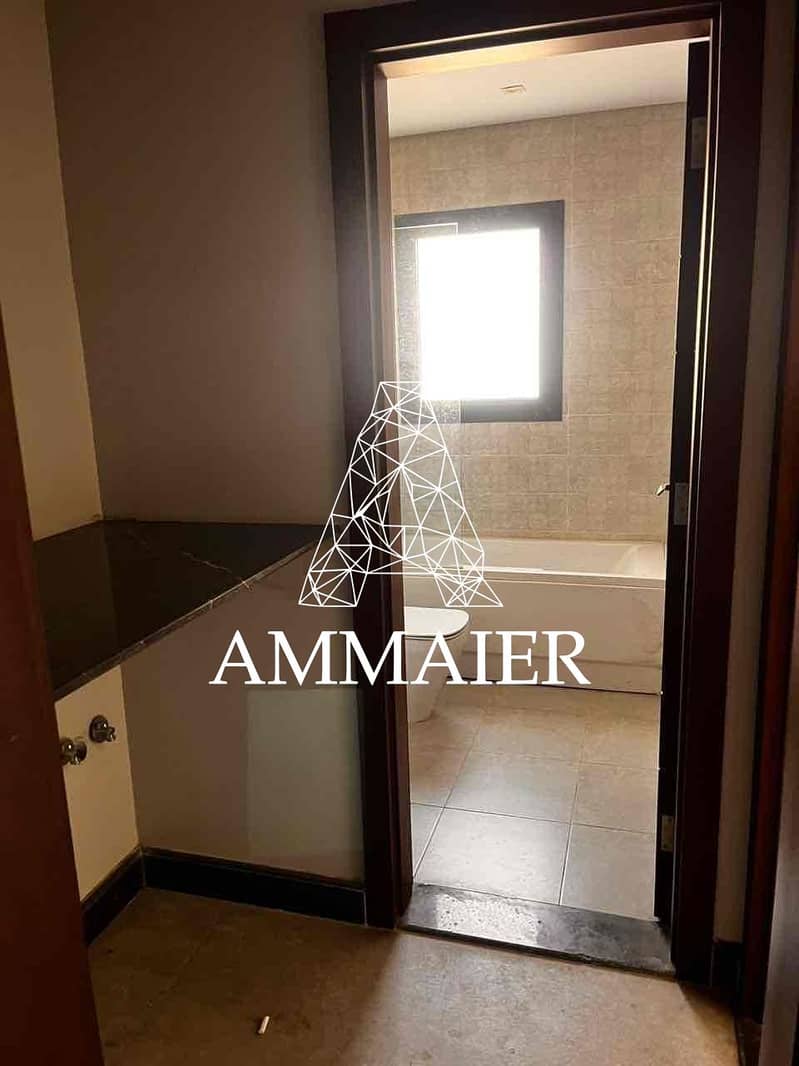 11 9c13069b-87a9-4286-9070-efd4baf52035. jpg