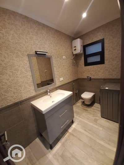 فلیٹ 3 غرف نوم للبيع في القاهرة الجديدة، القاهرة - IMG-20250404-WA0027. jpg