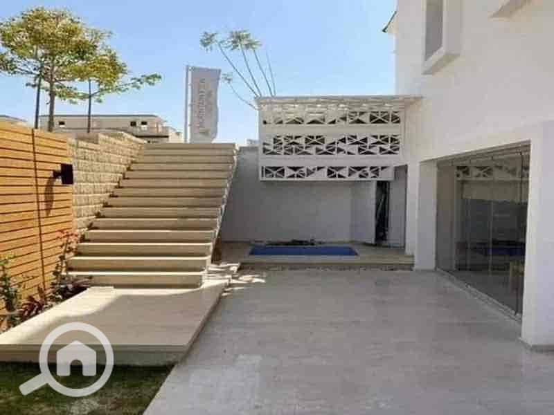 3 8f38d2ea-2775-469e-8a69-c72f63d40bf1. jpg