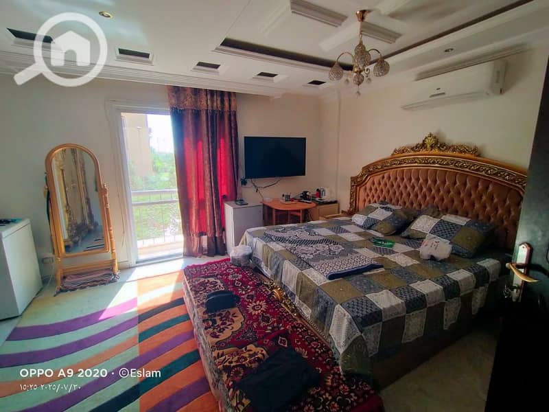 9 7f917246-ff50-4b2f-a235-d851409d7d4a. jpeg