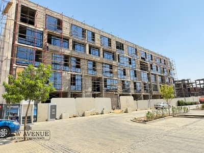 مکتب  للبيع في القاهرة الجديدة، القاهرة - 86f5b6d8-b7a3-488f-8d32-d78d30b652c2. jpg