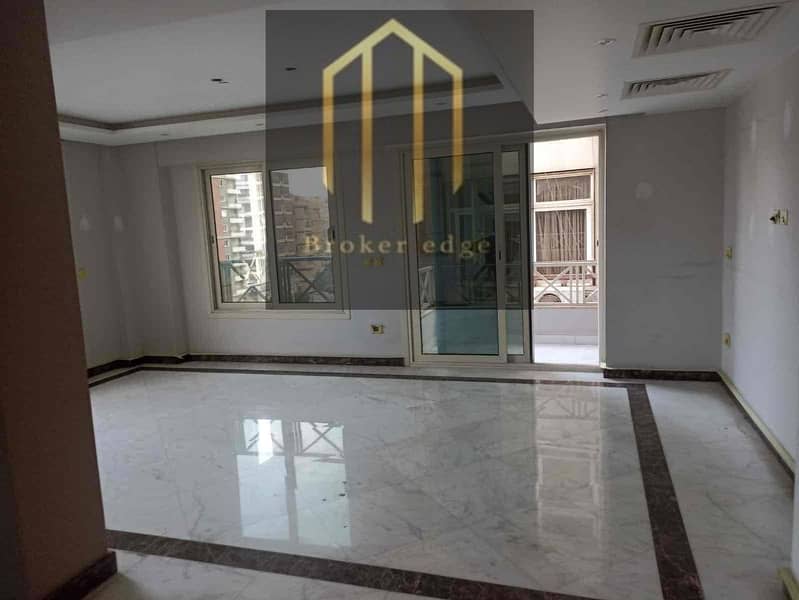 7 5f3256dd-818d-42fe-8b37-baa4ba2d4f6e. jpg