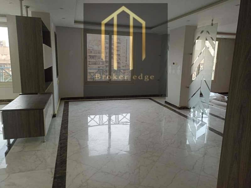 10 02cb9dbe-2715-48a2-b227-57489038b6b9. jpg