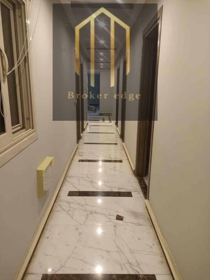 11 ca11f0f3-b58c-43db-af95-bb627fcd880c. jpg