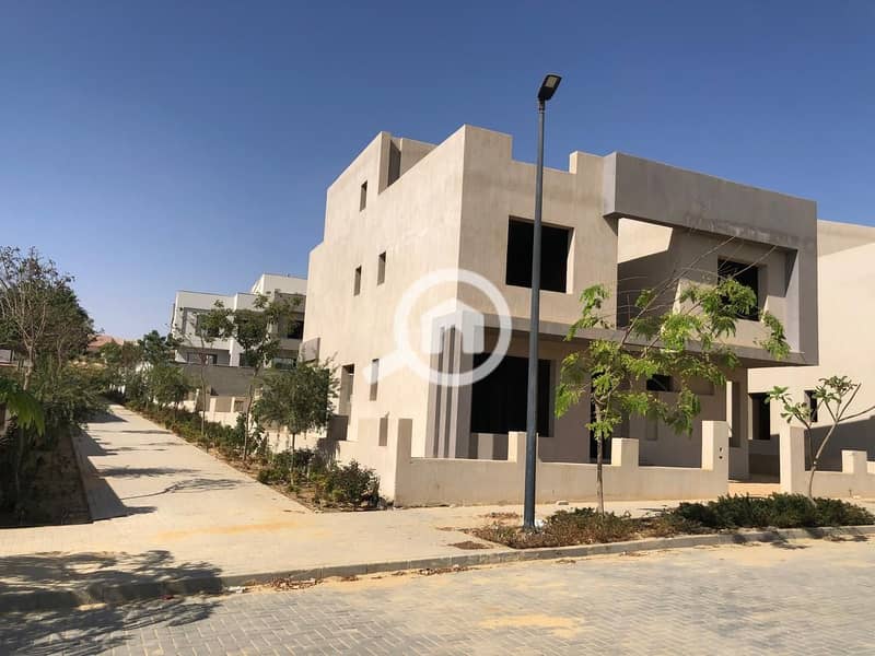 5 0a9ab63e-5e4a-4a97-bc17-9570f601b53a. jpg