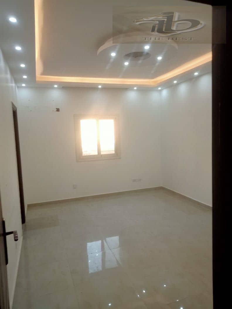 3 53f4d64b-f8c6-44f2-b4a4-fe2d1c8799d4. jpeg