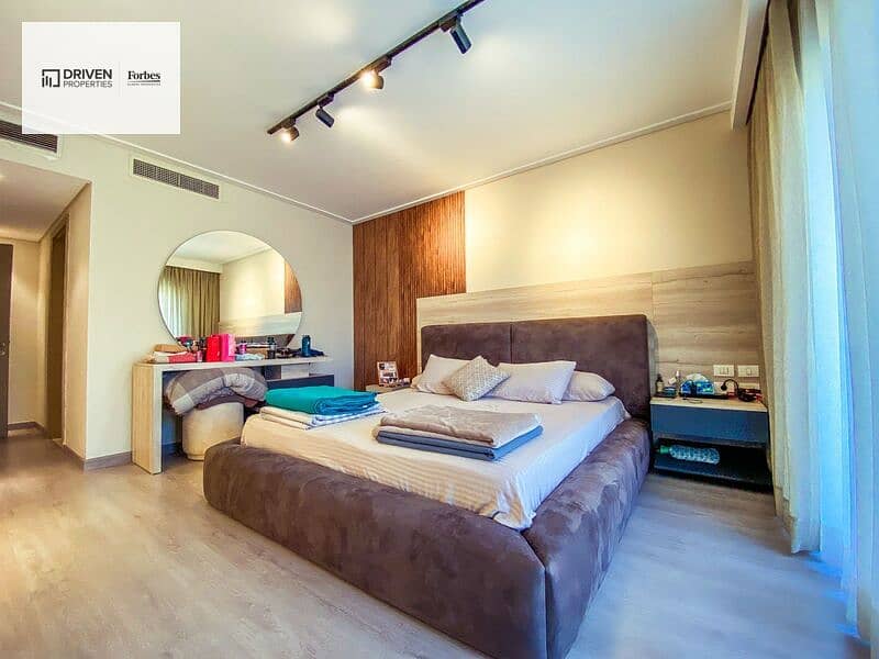 6 WhatsApp Image 2026-01-21 at 12.18. 39. jpeg