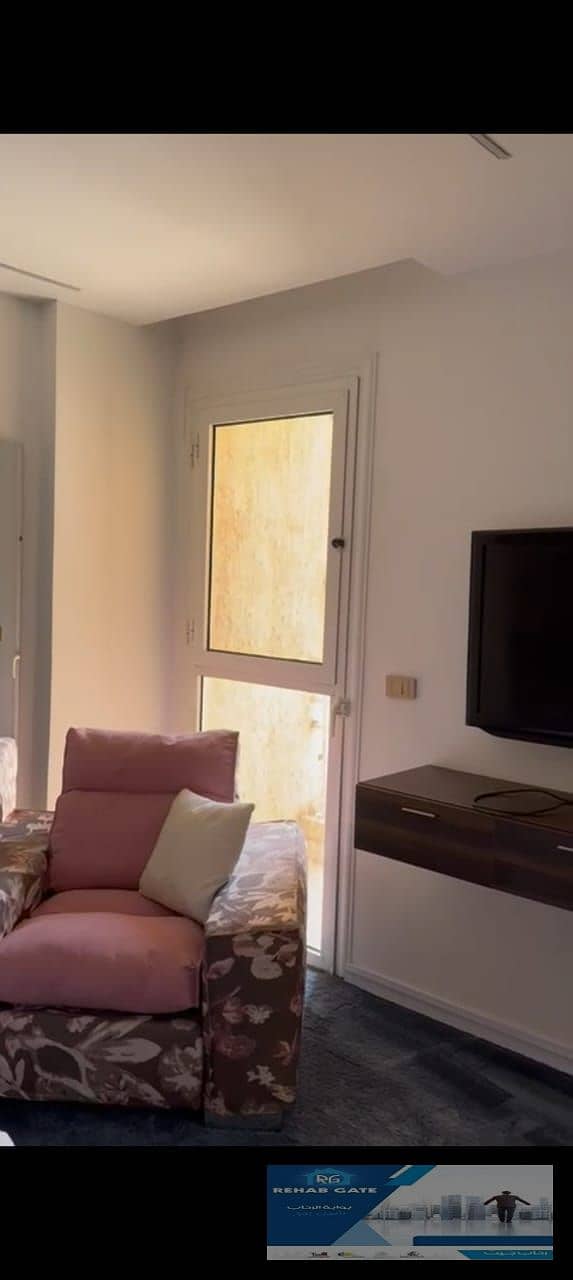 4 1 - Copy (2). jpeg