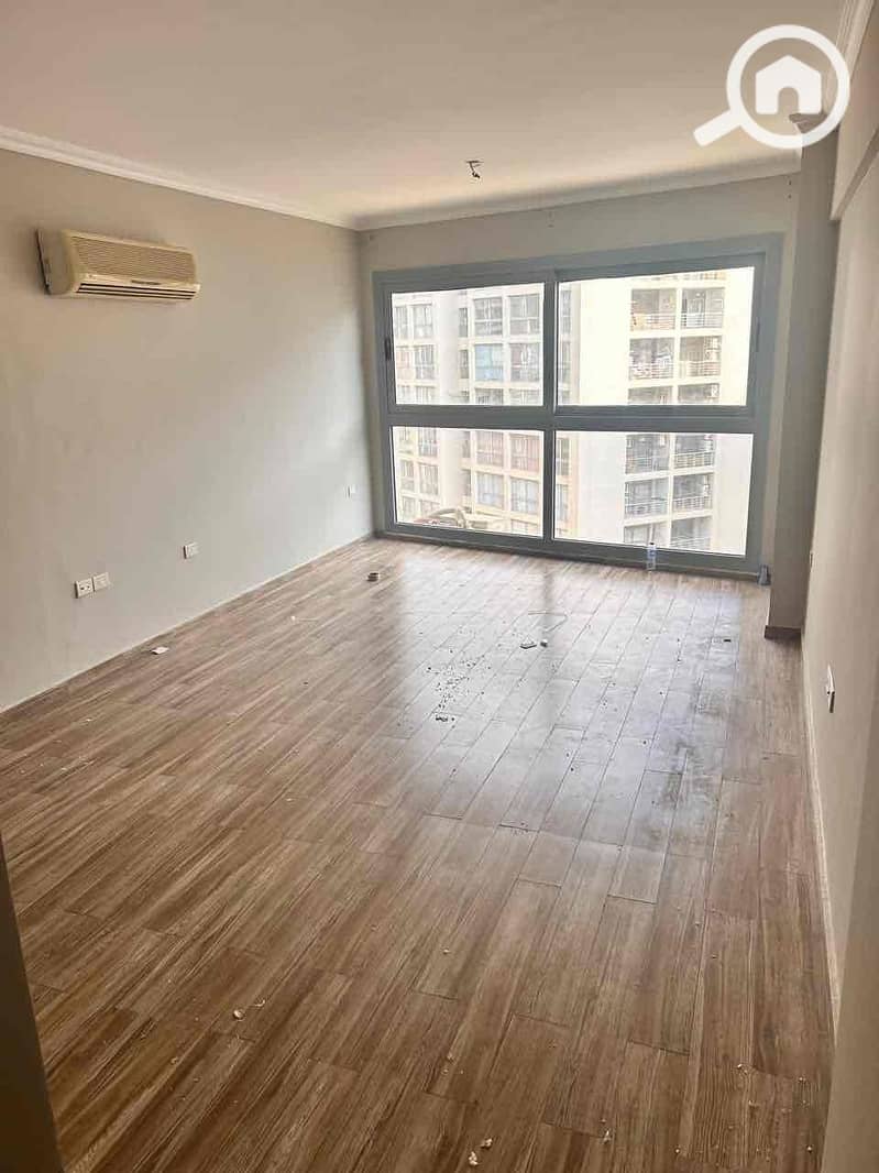 2 ddad1e67-f105-44c1-9983-b115e7afd513. jpg