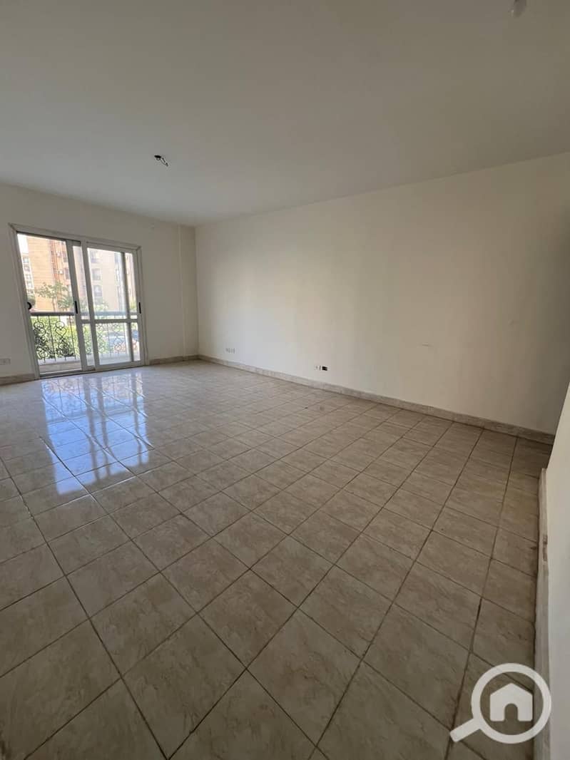 4 10149aa8-4ccd-476a-9e20-2f3a88eaca5c. jpeg