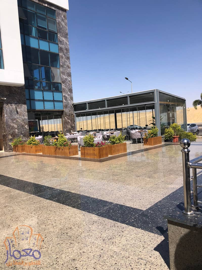 4 a470c7a1-0752-4b5a-8e0b-fb16ad2a33ad. jpg