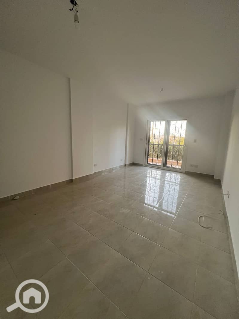 3 7b70f174-1333-45cd-8677-8ca9d75aedd5. jpeg