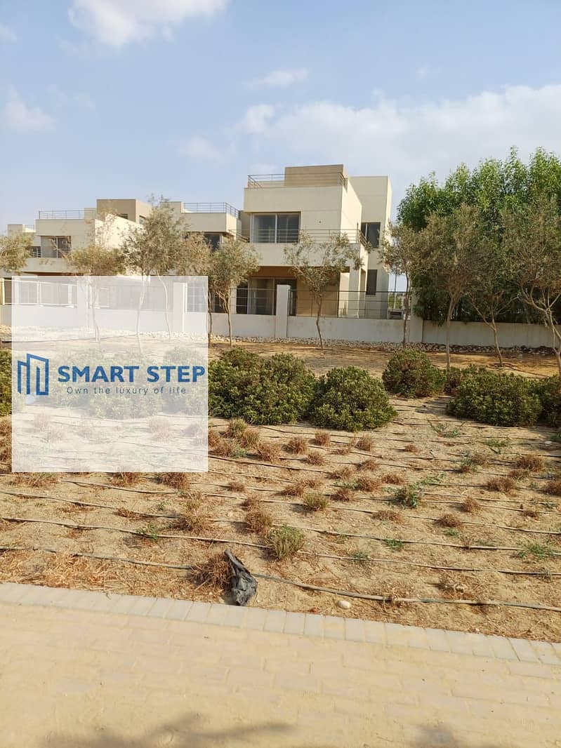 8 43ab9381-586d-4f4f-b663-55cc73b33a8f. jpg