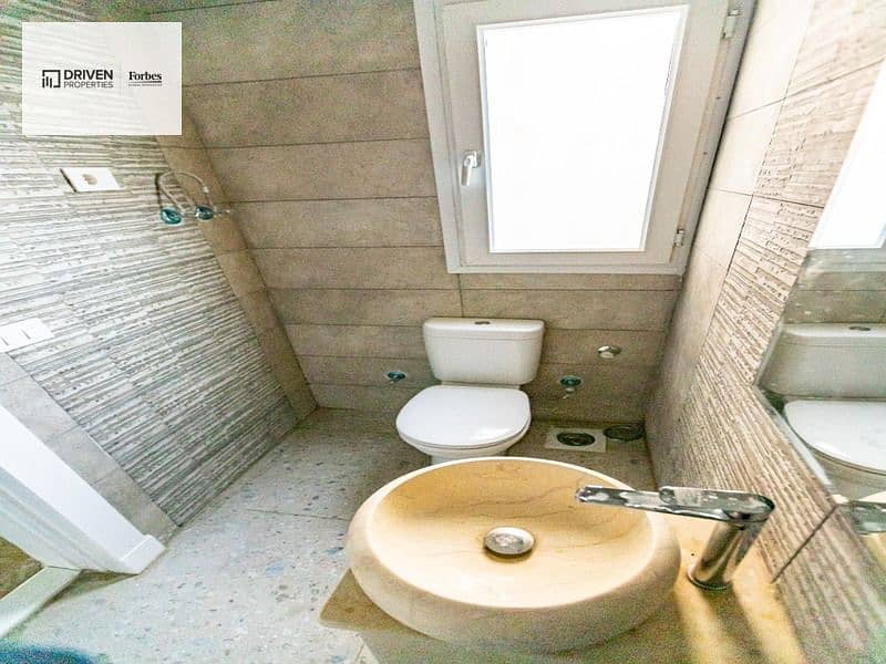 10 WhatsApp Image 2026-01-18 at 18.19. 47 (2). jpeg