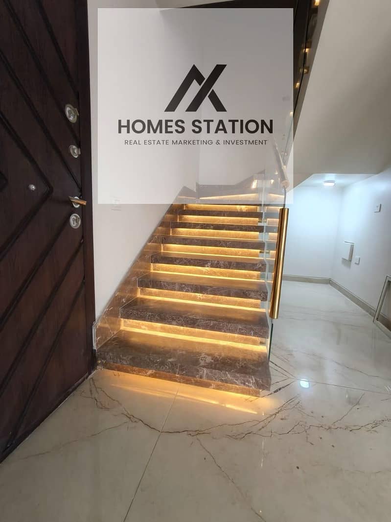 12 b774d032-6bd1-4226-9178-3b36fd0ef35e. jpeg