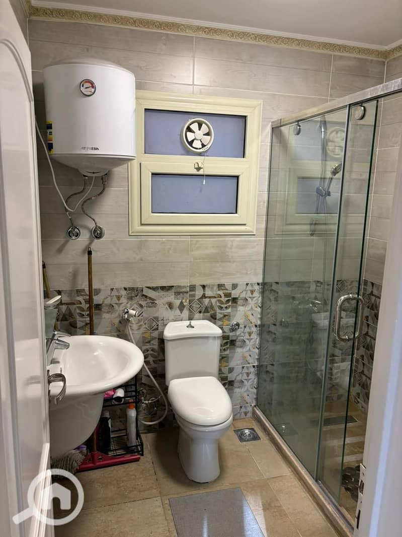 5 4c2868b2-7b26-41a3-80d3-3d14c8396cc4. jpeg