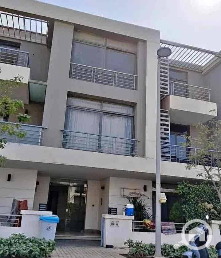 11 8512d1d1-10b7-4360-9d6d-574a98eaf20c. jpg